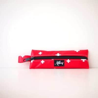 ‘Le Petit Alltag’ – Schreib-Etui Schweizerkreuz