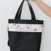 Rucksacktasche 4 in 1 – Kunstleder Schweizer Collage Schwarz