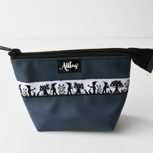 Etui klein Scherenschnitt Webband dunkelblau