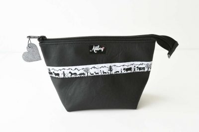 Etui gross Scherenschnitt Webband schwarz Vintage