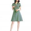 Made in Switzerland-Kleid mit Babykragen