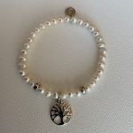 Armband Süsswasserzuchtperlen mit Lebensbaum