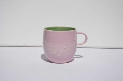 Grosse Teetasse aus Porzellan