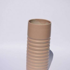 Vase mit Rillen aus Steinzeug Keramik