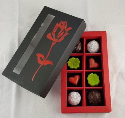 Praline Rosenschachtel schwarz à 8 Stk
