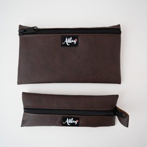 Flaches Etui aus pelle dunkelbraun matt