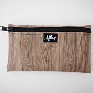 Flaches Etui aus Wachstuch Holzstruktur
