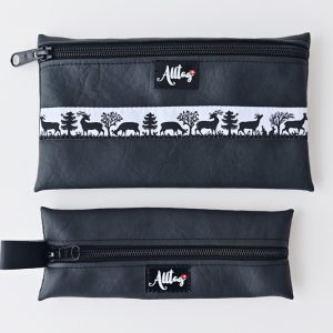 Flaches Etui aus Kunstleder Anthrazit vintage mit Webband