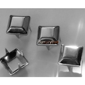 Niete Square silber 9.5mm 50Stk