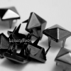 Niete Pyramide 8mm 50Stk