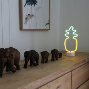 Happy Lamp Neonlampe Ananas