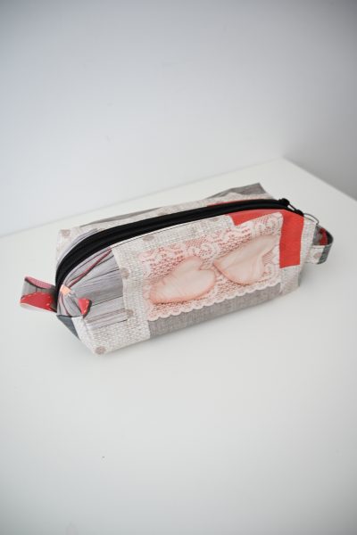 Rolletui Doppelzipp gross Wachstuch Herz rosa. S A L E