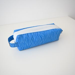 Rolletui Doppelzipp Eco pelle zebra blau. S A L E