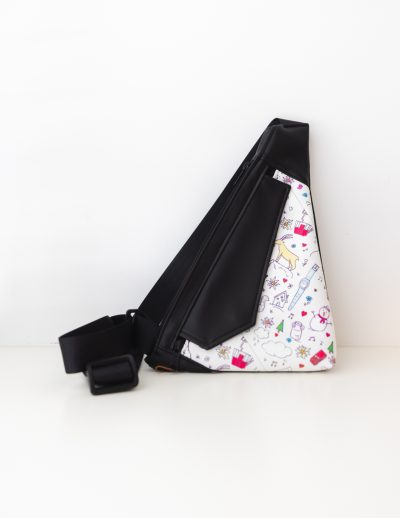 Slingbag Ernie Kunstleder schwarz/Schweizer Kollektion